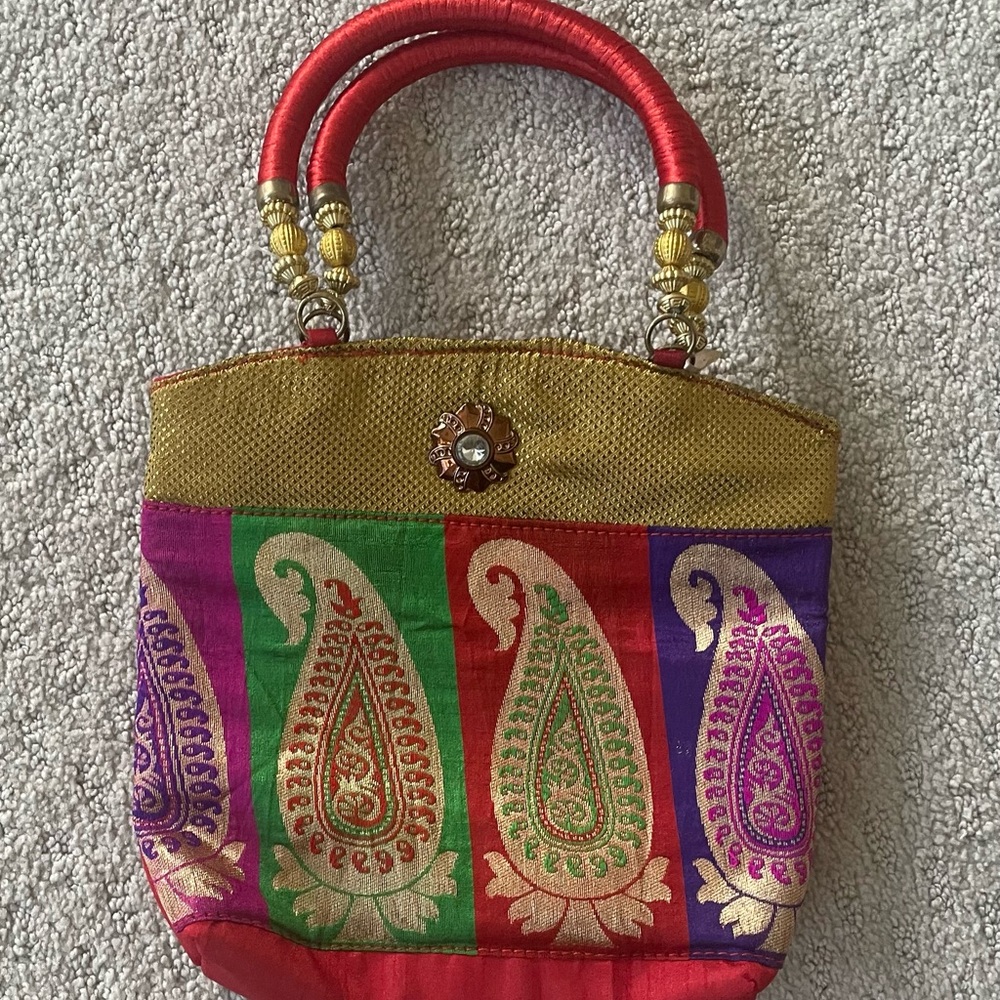 Indian Purse